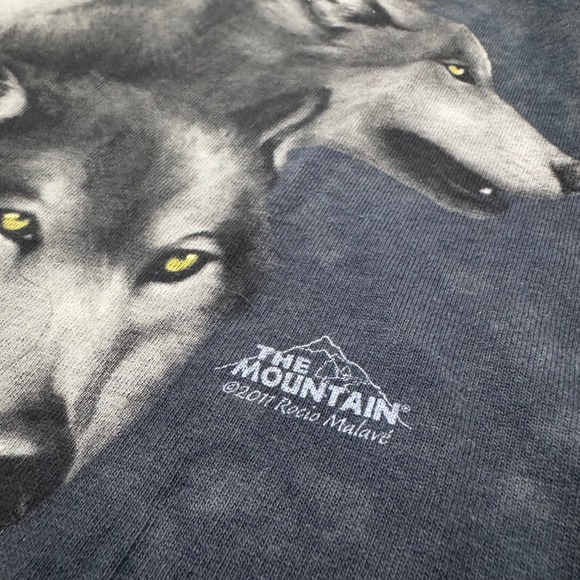 Vintage Y2K The Mountain Wolf Pack Graphic T Shirt Animal Nature Tee Black XXL - Picture 4 of 7